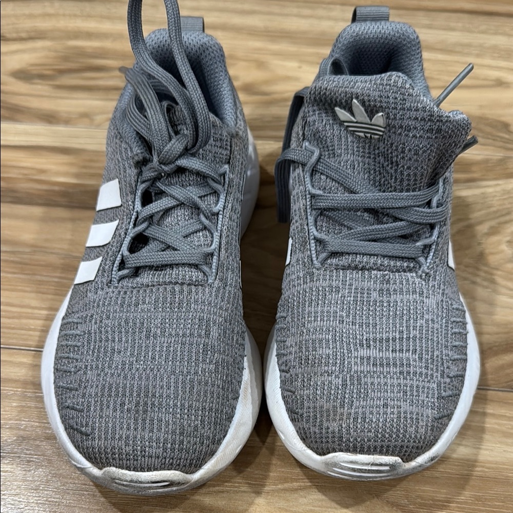 Adidas Gray and White Sneakers with Sock-Like Collar